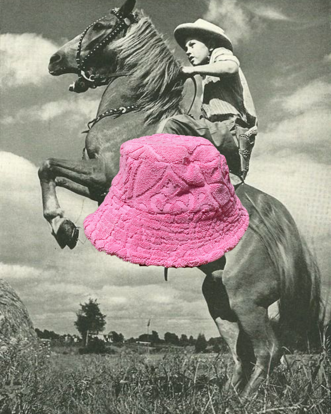 Pinky Inside-out trim Bucket Hat